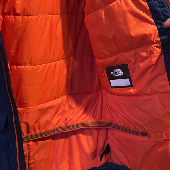 NEW North Face coat size XL 18/20 boys - Picture 7 of 8